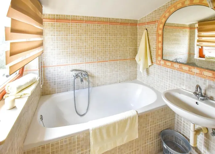 House Petra 度假居 *