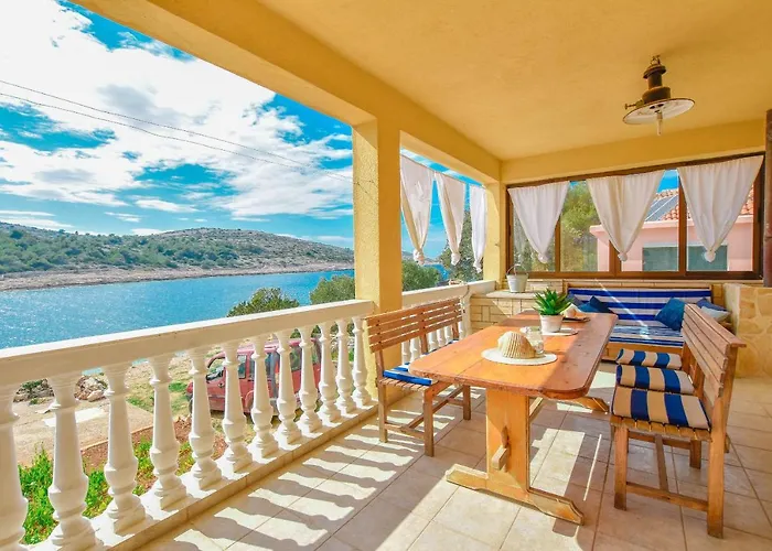 House Petra Vakantiehuis Žirje